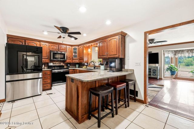 5504 Mount Washington Rd, Louisville, KY 40229