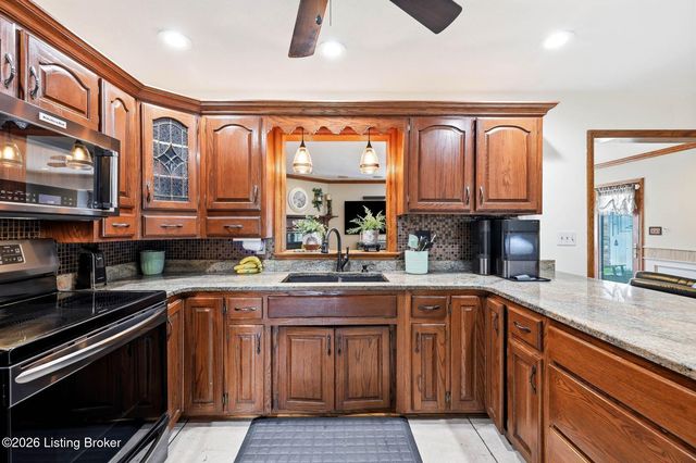 5504 Mount Washington Rd, Louisville, KY 40229