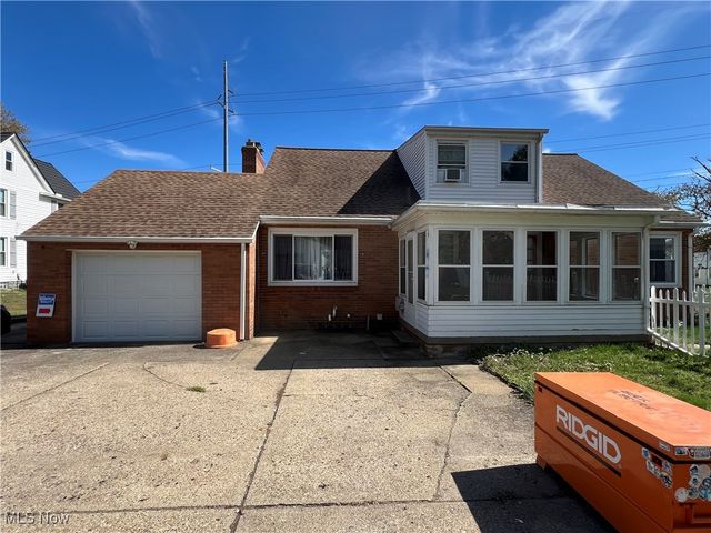 3321 Martindale Road NE, Canton, OH 44714