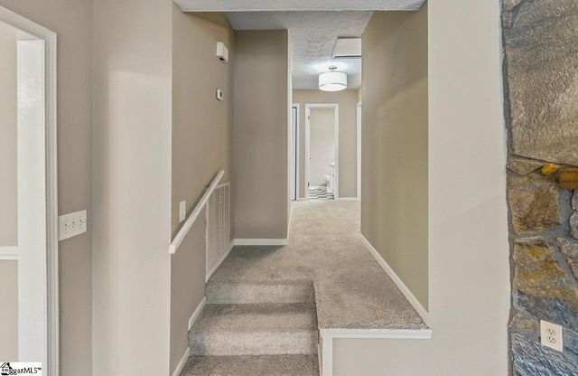 124 Nottingham Lane, Easley, SC 29640