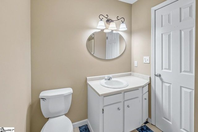 124 Nottingham Lane, Easley, SC 29640