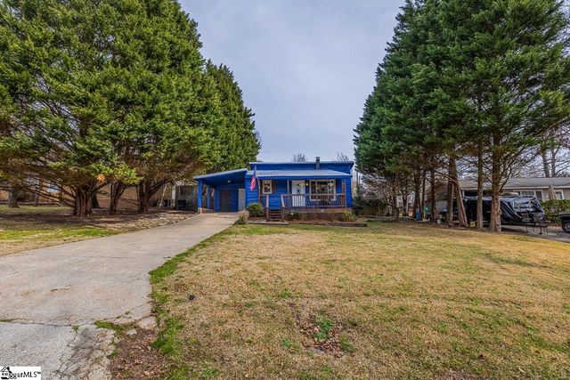 124 Nottingham Lane, Easley, SC 29640