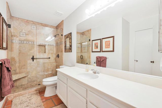 17 La Cerra Circle, Rancho Mirage, CA 92270