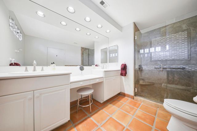 17 La Cerra Circle, Rancho Mirage, CA 92270