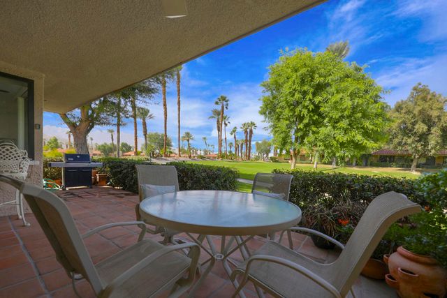 17 La Cerra Circle, Rancho Mirage, CA 92270
