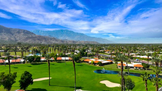 17 La Cerra Circle, Rancho Mirage, CA 92270