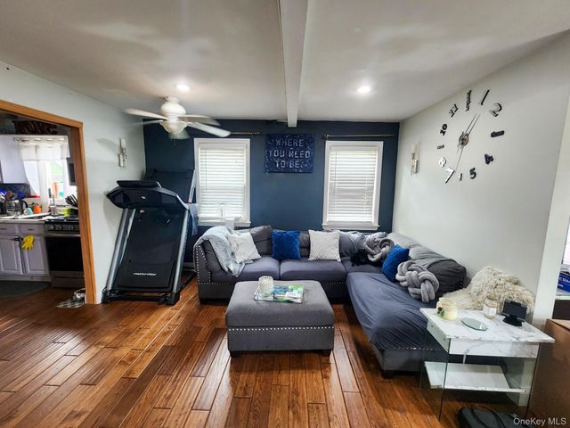 5 Konig Court, Roosevelt, NY 11575
