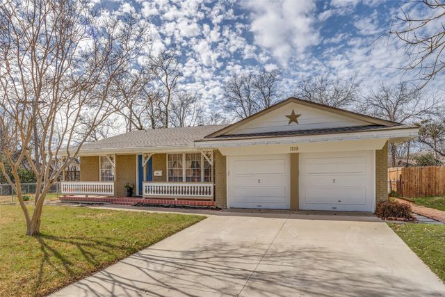 1219 Nantucket Drive, Richardson, TX 75080