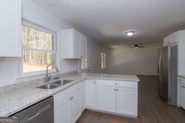 331 Deerfield Road, Hogansville, GA 30230