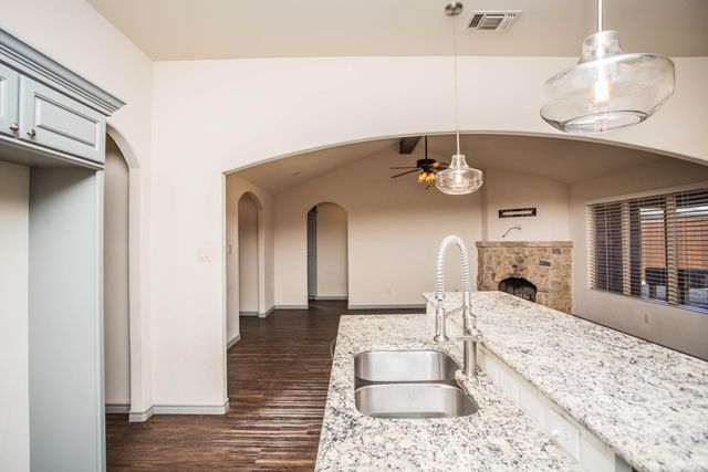 2312 102nd Street, Lubbock, TX 79423