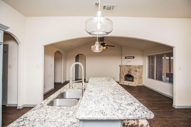 2312 102nd Street, Lubbock, TX 79423