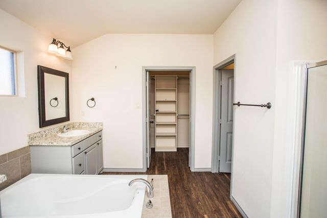 2312 102nd Street, Lubbock, TX 79423