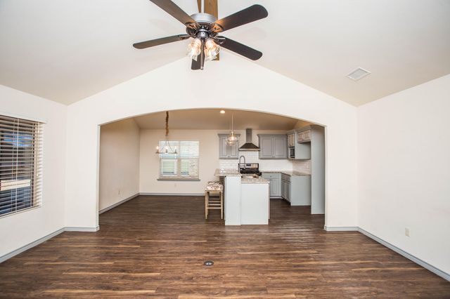 2312 102nd Street, Lubbock, TX 79423