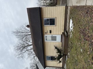 24635 Stanford Street, Dearborn Heights, MI 48125