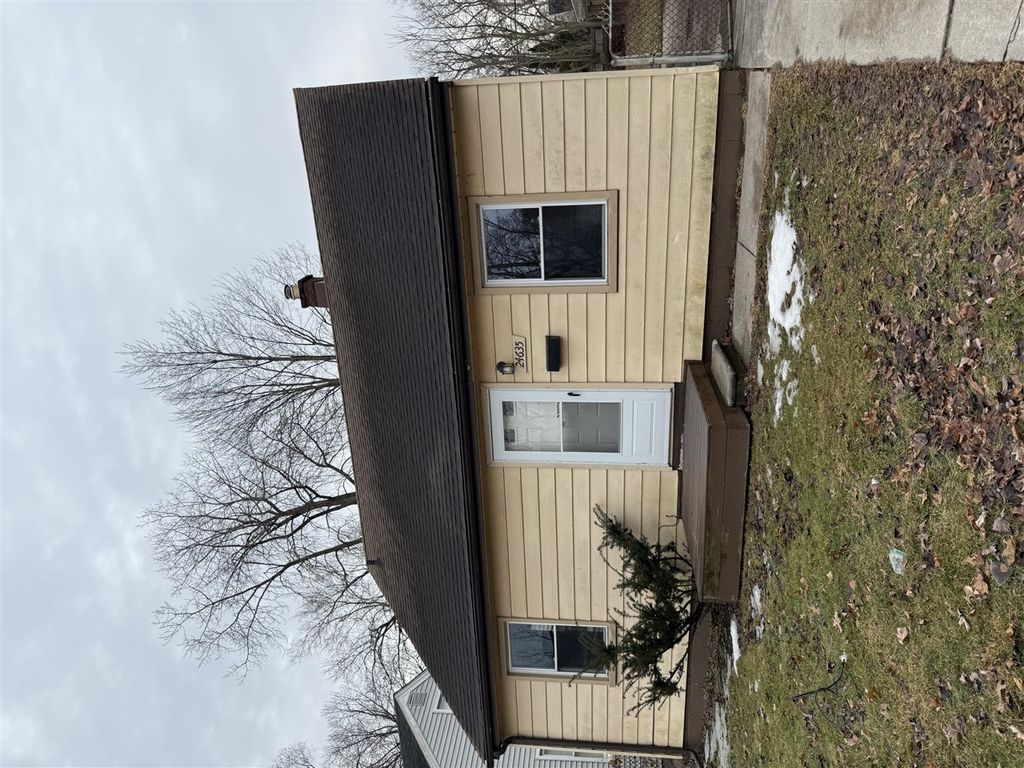 24635 Stanford Street, Dearborn Heights, MI 48125