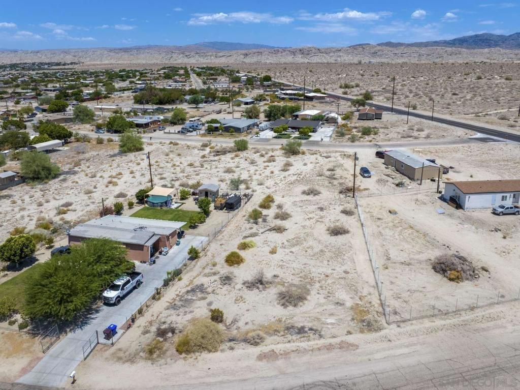 Image 4 of property listing at 0 Coral Reef RD, Mecca, CA 92254