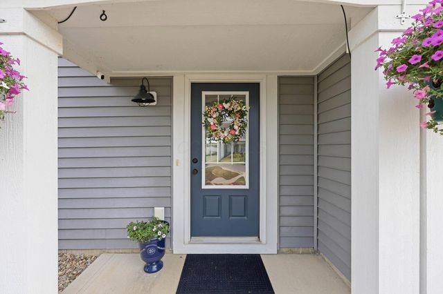 4872 Amber Crossing Drive, Columbus, OH 43232