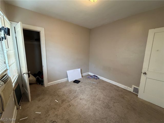 4723 E 94th Street, Garfield Heights, OH 44125