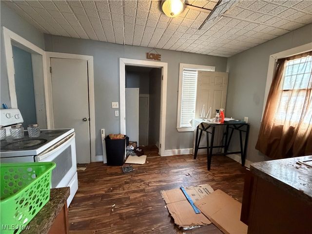 4723 E 94th Street, Garfield Heights, OH 44125