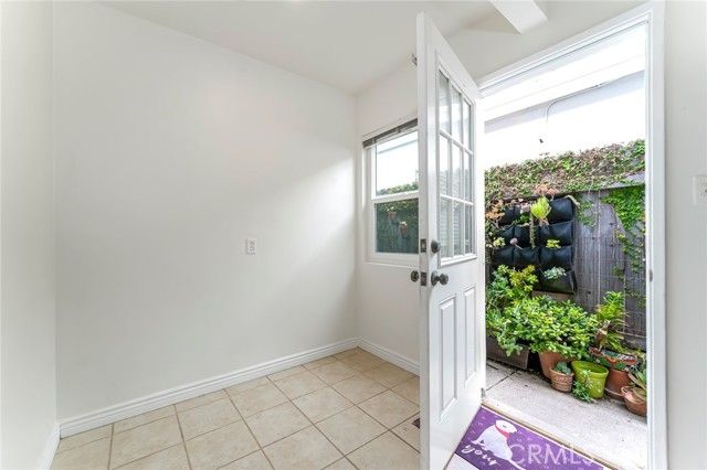 116 42nd Street, Newport Beach, CA 92663