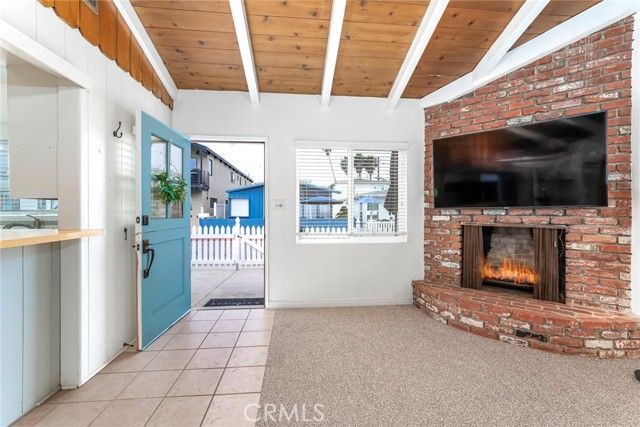 116 42nd Street, Newport Beach, CA 92663