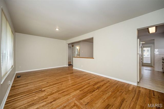 7121 Leona Street, St Louis, MO 63116
