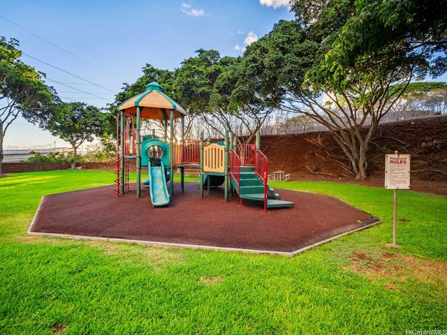 1060 Kamehameha Highway 3302B, Pearl City, HI 96782