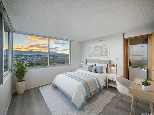 1060 Kamehameha Highway 3302B, Pearl City, HI 96782