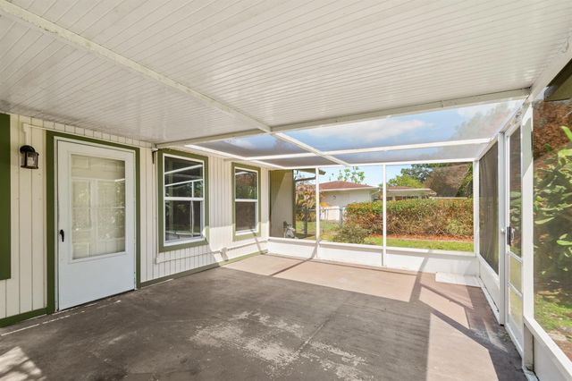 268 SW Lucero Drive, Port St. Lucie, FL 34983