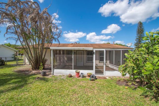 268 SW Lucero Drive, Port St. Lucie, FL 34983