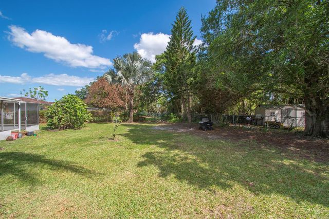 268 SW Lucero Drive, Port St. Lucie, FL 34983