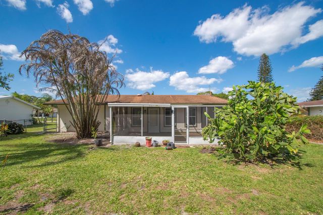268 SW Lucero Drive, Port St. Lucie, FL 34983