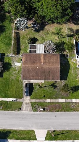 268 SW Lucero Drive, Port St. Lucie, FL 34983