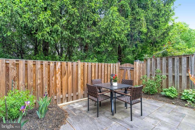 4467 HOLLY AVE, Fairfax, VA 22030