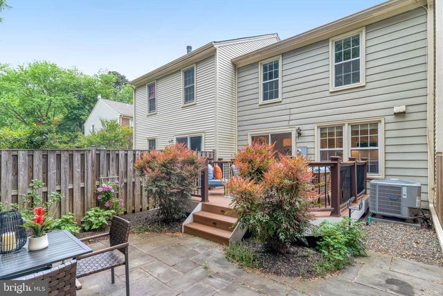4467 HOLLY AVE, Fairfax, VA 22030