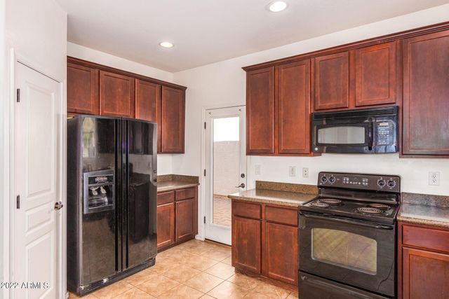 1732 E ELGIN Street, Gilbert, AZ 85295