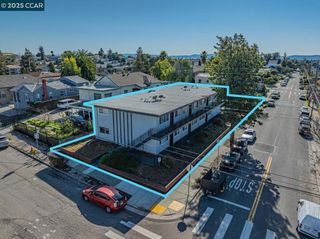 2244 12th Ave, Oakland, CA 94606