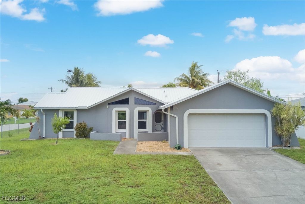 2228 SE 15th PL, Cape Coral, FL 33990