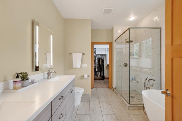 325 Breckenridge Road, Verona, WI 53593