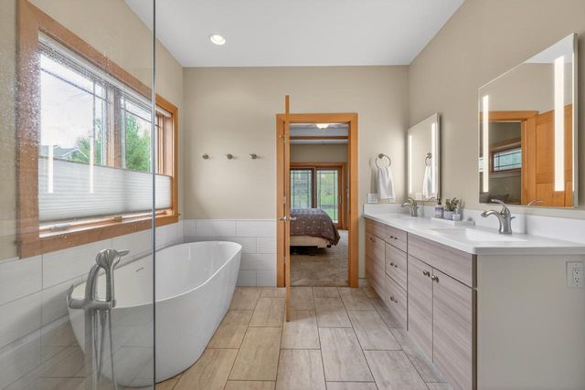 325 Breckenridge Road, Verona, WI 53593