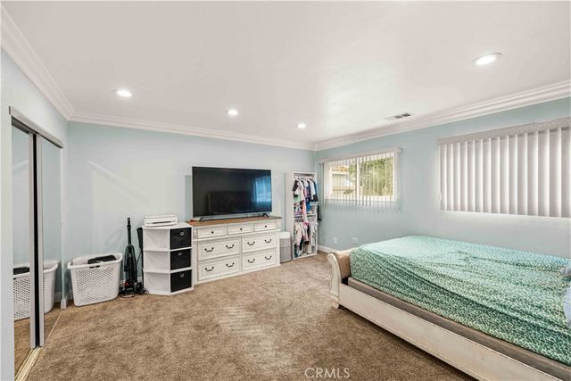 12738 Gurley, Downey, CA 90242