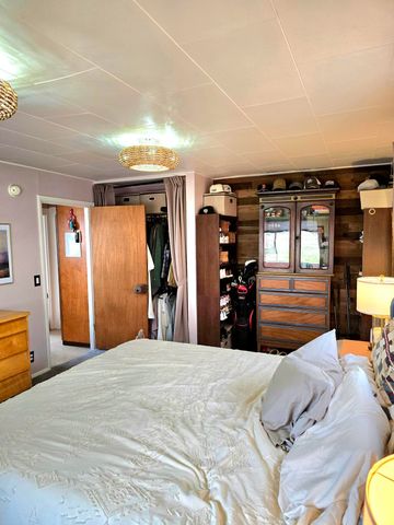 129 Henry Street, Klamath Falls, OR 97601