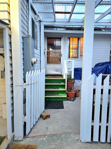 129 Henry Street, Klamath Falls, OR 97601