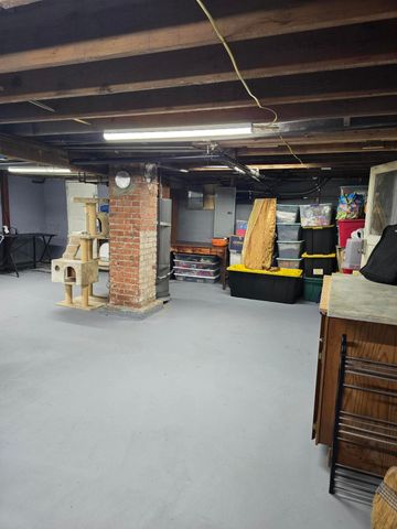 129 Henry Street, Klamath Falls, OR 97601