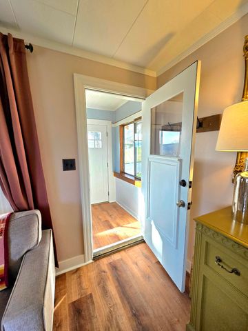 129 Henry Street, Klamath Falls, OR 97601