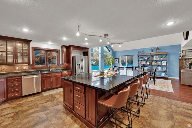 310 N 800 E, Mapleton, UT 84664