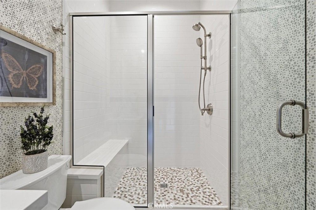 Image 25 of property listing at 23 Phillips Ranch Road, Rolling Hills Estates, CA 90274