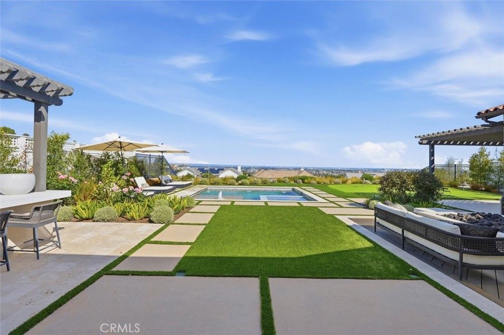 Image 35 of property listing at 23 Phillips Ranch Road, Rolling Hills Estates, CA 90274