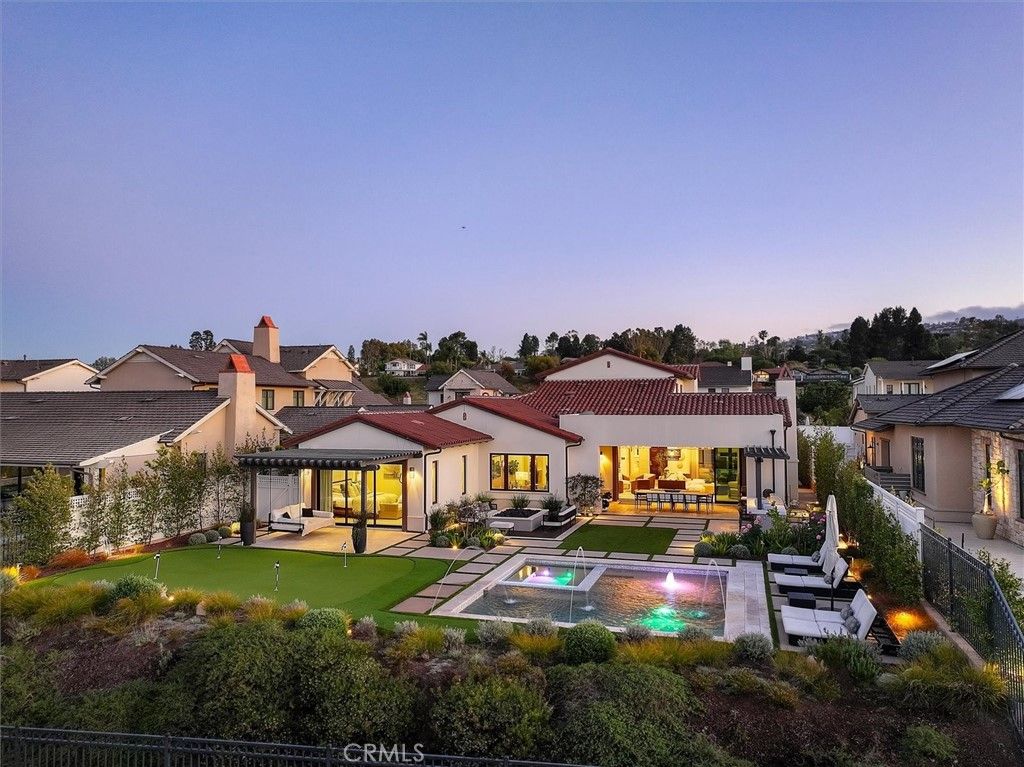 Image 44 of property listing at 23 Phillips Ranch Road, Rolling Hills Estates, CA 90274