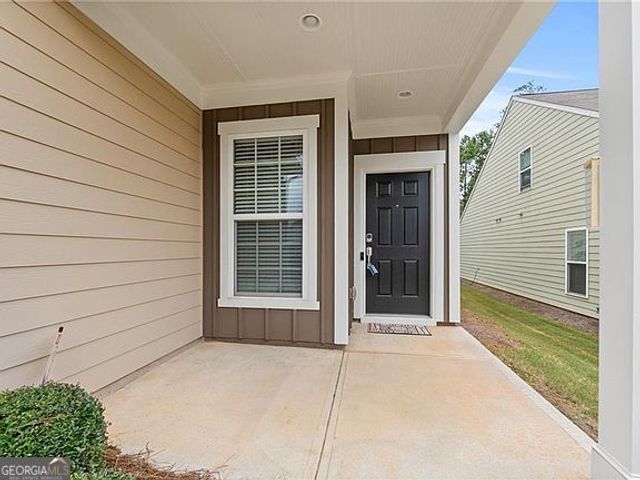 610 Larch Looper Drive, Griffin, GA 30223